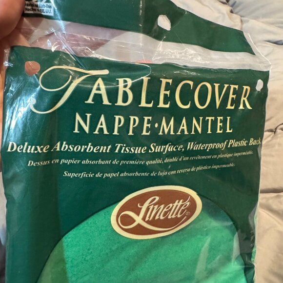 Linette Green Tablecover With Waterproof Backing - Picture 3 of 11